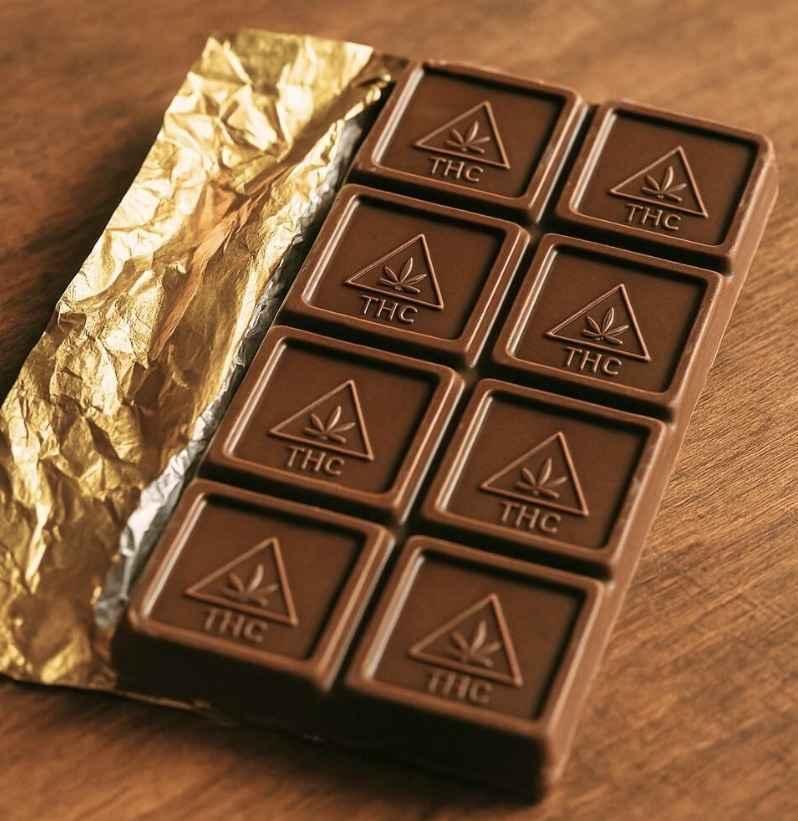 Dank Chocolate Bars in Halifax: Weed Chocolate, Delivered